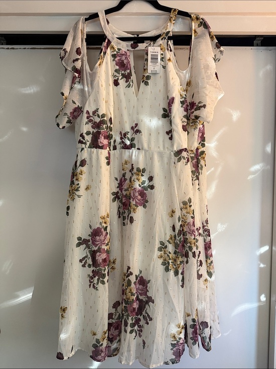 torrid Dresses & Skirts - torrid Ivory chiffon cold-shoulder Midi Dress with Floral Print